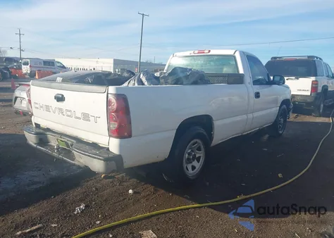 2003 Chevrolet Silverado 1500 Work Truck z USA, uszkodzony, nr VIN 1GCEC14Z53Z320202